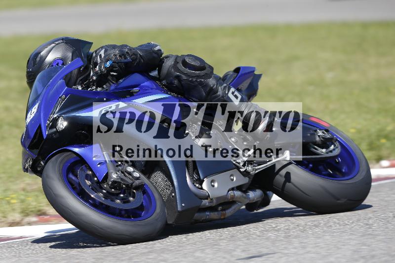 /Archiv-2025/48 25.08.2025 Cornu Master School ADR/rot-rouge/349